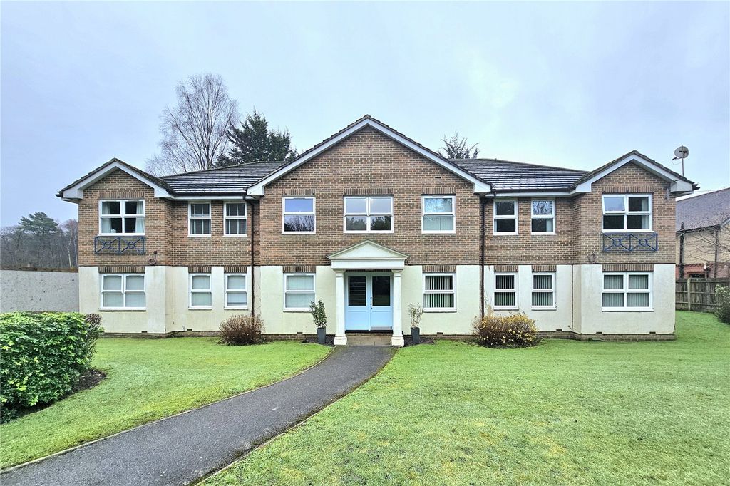 Property photo 1 of 9 Picture No. 12