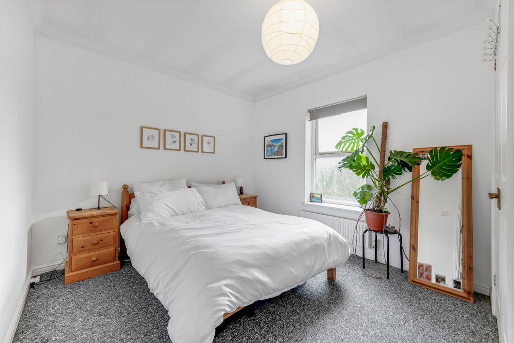 Property photo 1 of 4 Kfh-25_Brooklands_Co