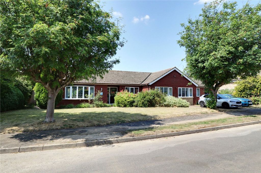 Property photo 1 of 17 Picture No. 01