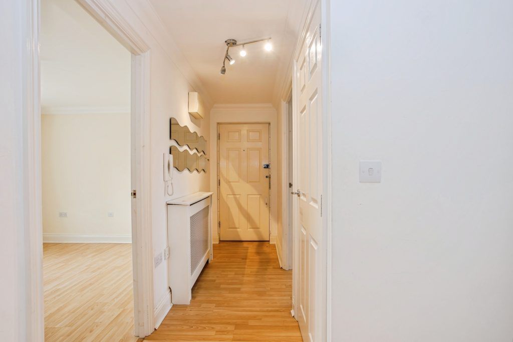 Property photo 3 of 29