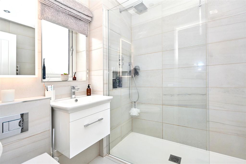 Additional image 34 of 6 bed detached house for saleWallsend Road, Pevensey BN24