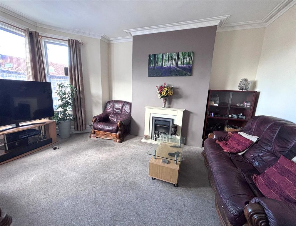 Property photo 2 of 16 Living Room 2.Jpg