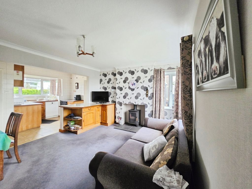 Property photo 2 of 24 Pbox-Img.Jpg