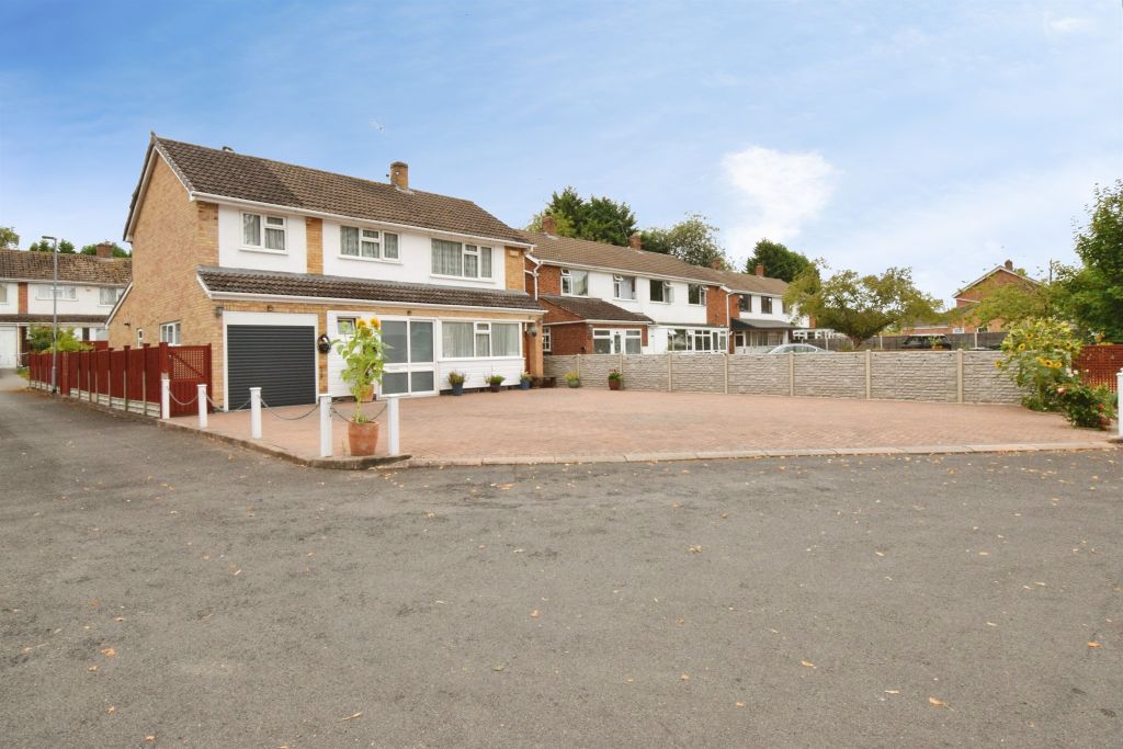 Property photo 3 of 33