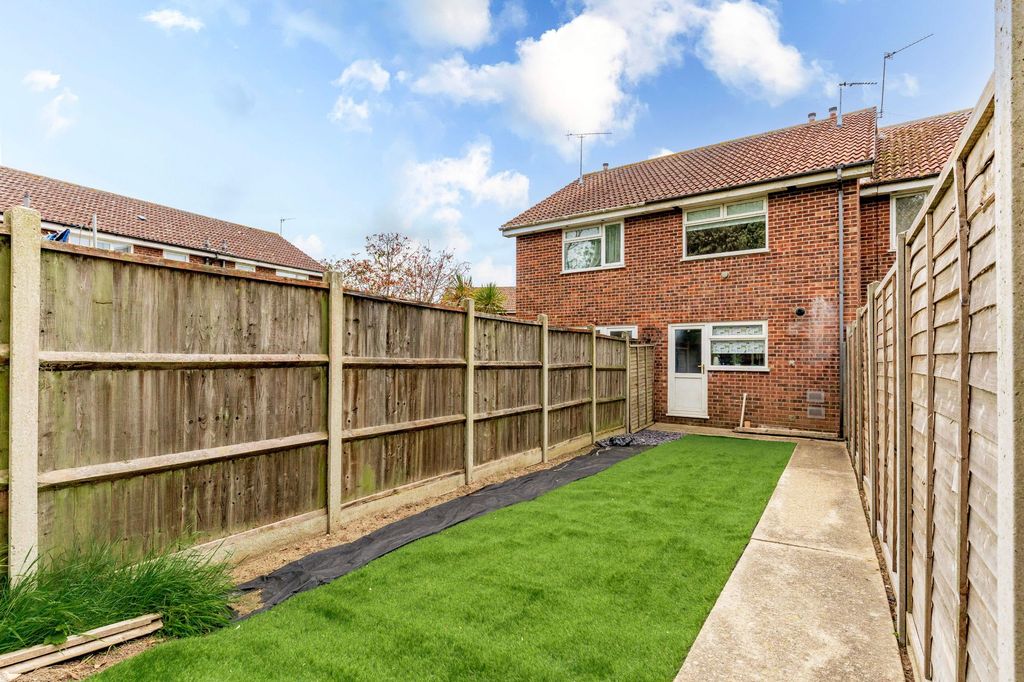 Property photo 2 of 15