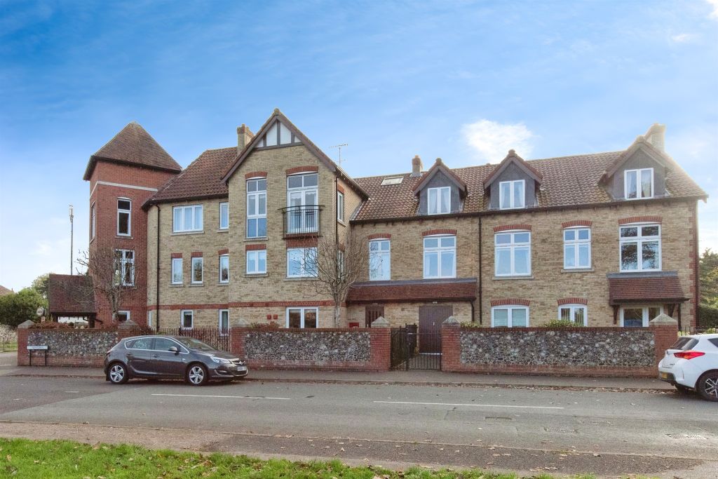 Property photo 2 of 19