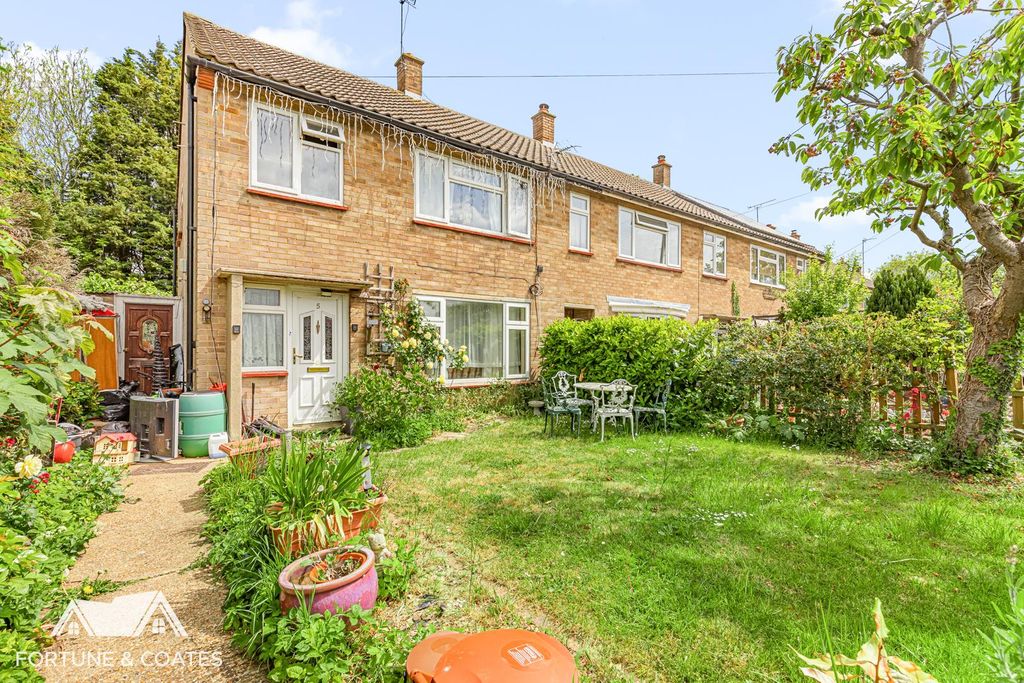 Property photo 1 of 17 Colvers_33.Jpg
