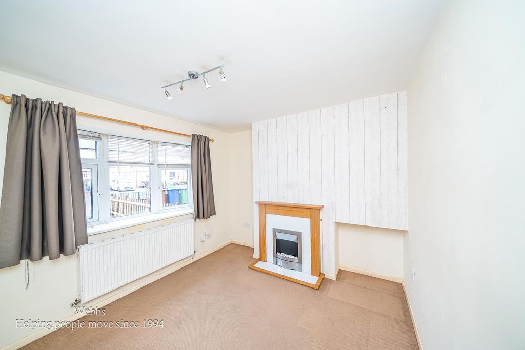 Property photo 3 of 25 Webbs-88.Jpg