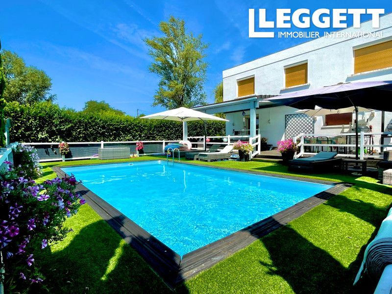 Property photo 1 of 10