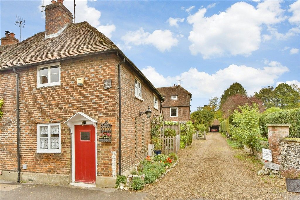 Property photo 2 of 15 External Feature