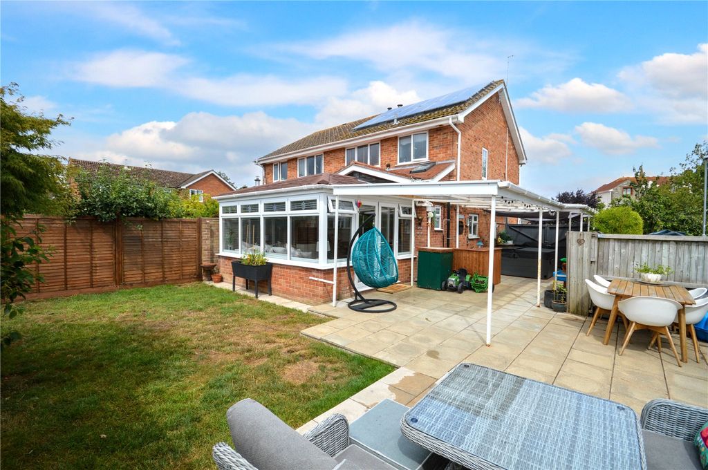 Property photo 2 of 19 Rear Garden
