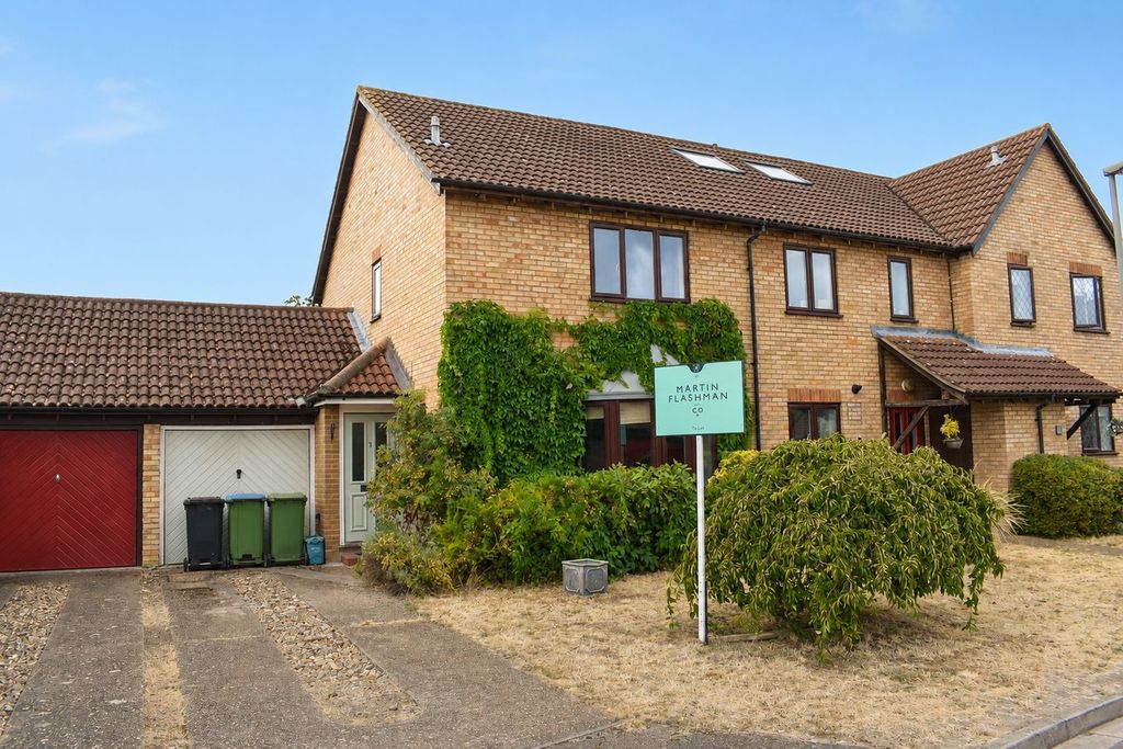Property photo 1 of 11