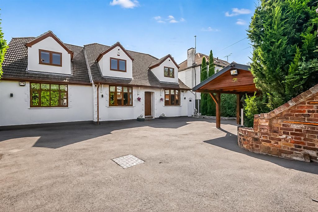 Property photo 1 of 51