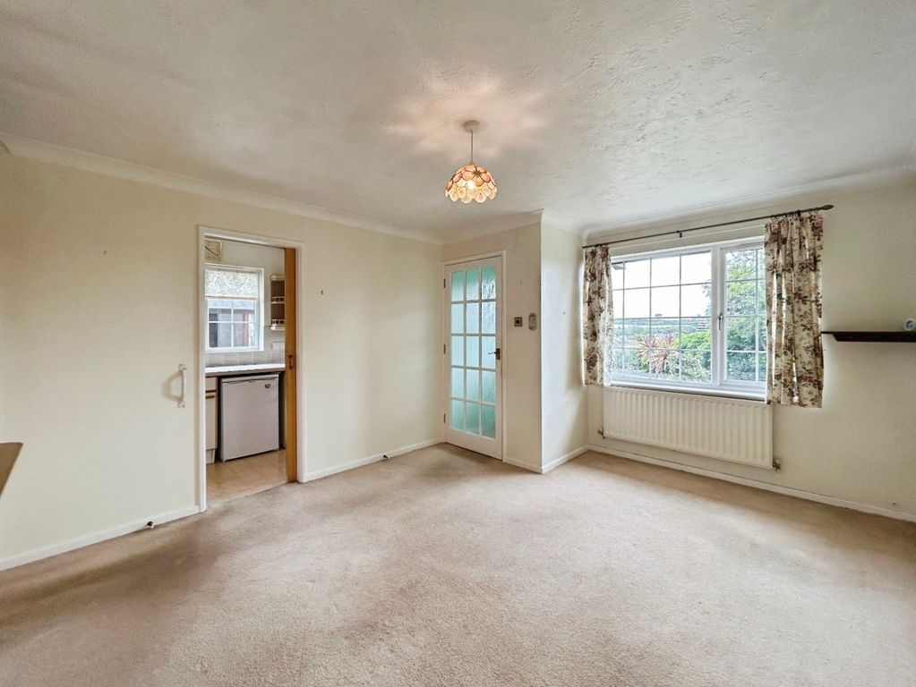 Property photo 2 of 14 5158363