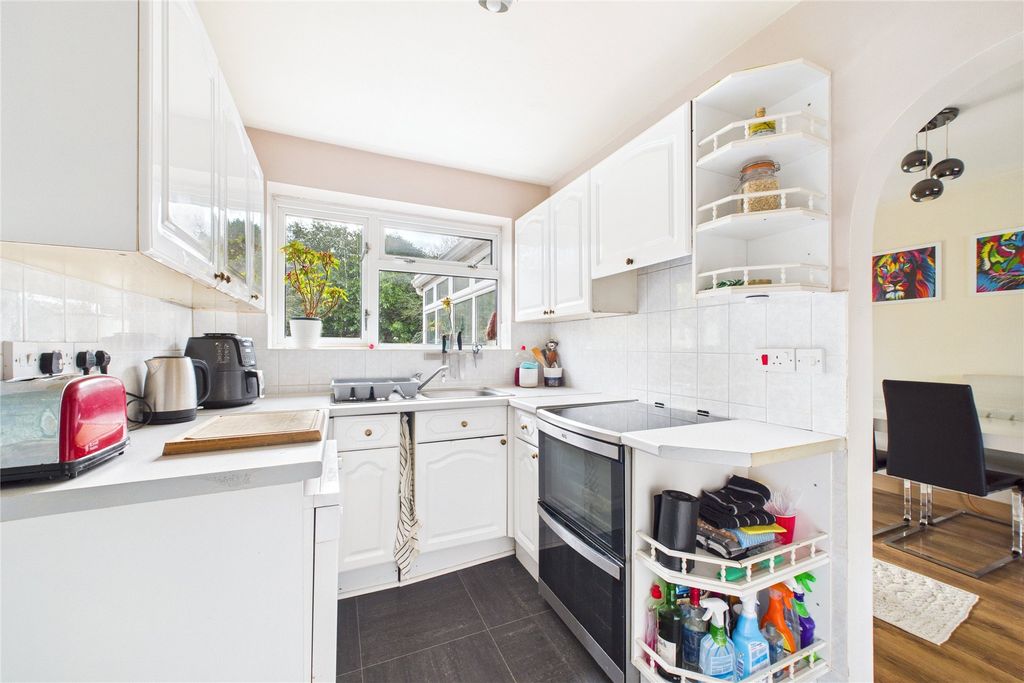 Property photo 3 of 10 Picture No. 04