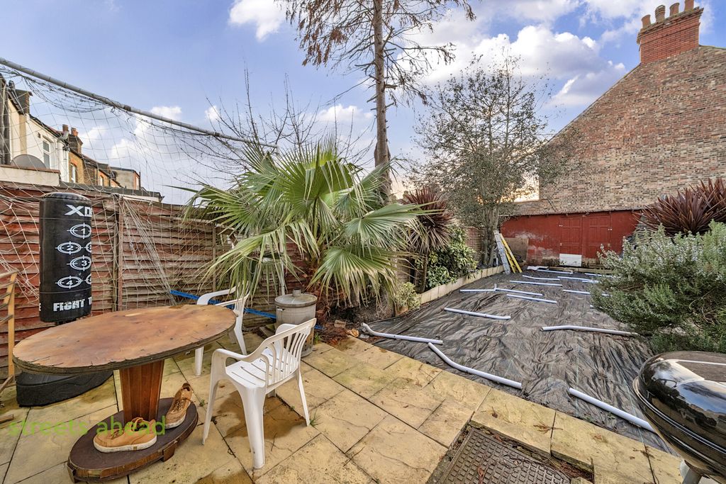 Property photo 3 of 10 76134Ac5-4E27-4Aa...