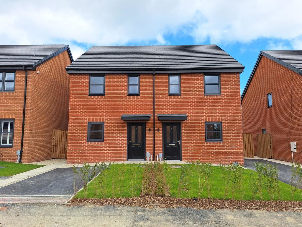 Property photo 1 of 6 Photo 7