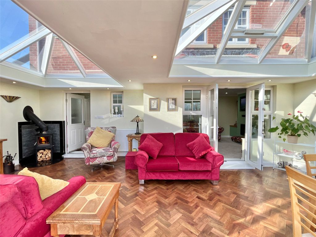 Property photo 2 of 33 Orangery