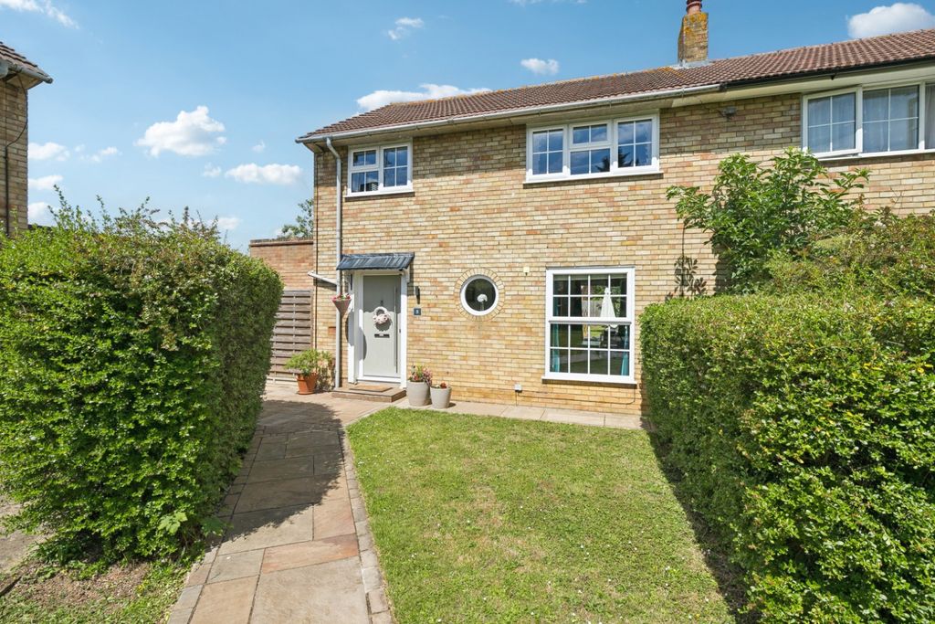 Property photo 2 of 23 5239185