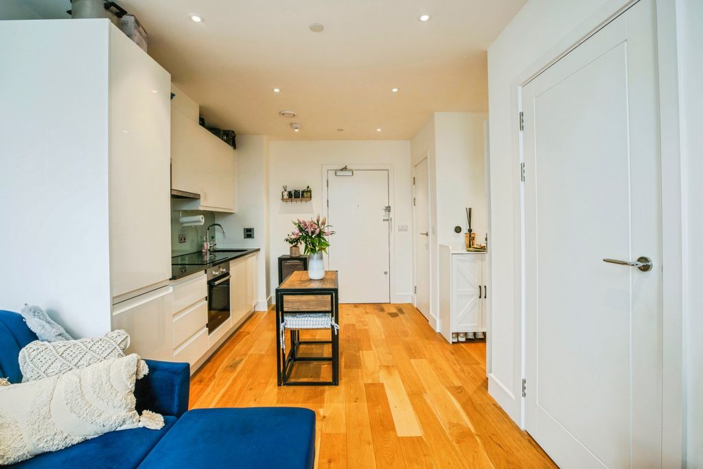 Property photo 3 of 17 Open Plan Living