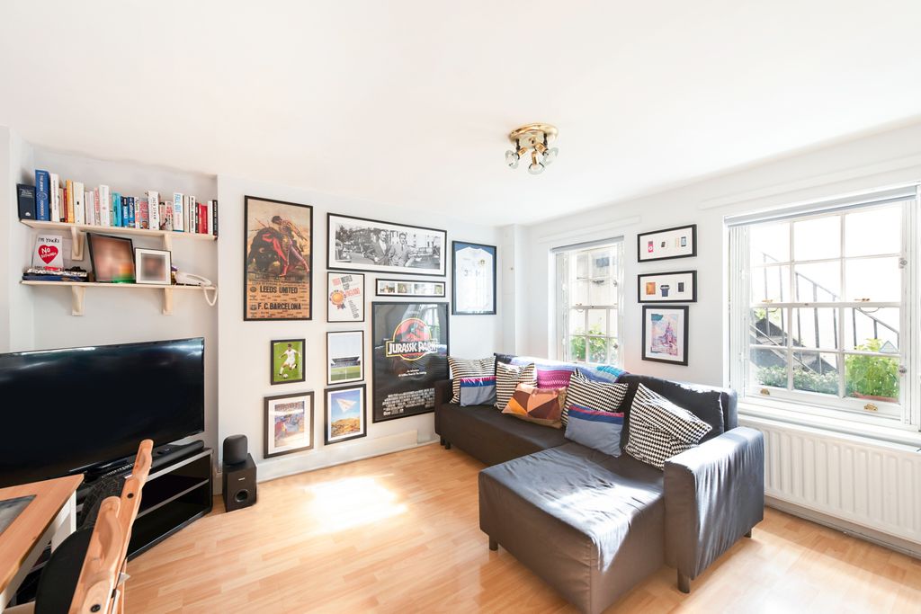Property photo 2 of 13