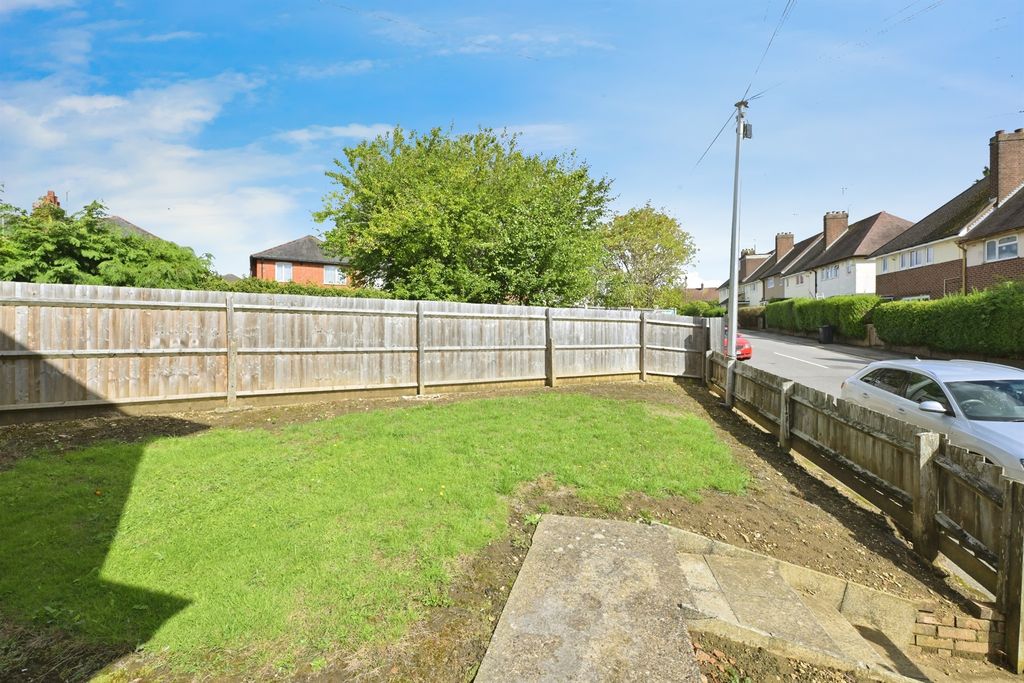 Property photo 2 of 10