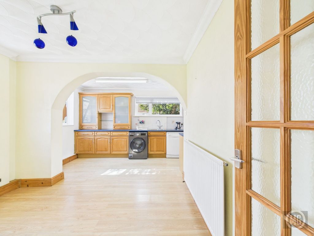 Property photo 3 of 26 Kitchen/Diner