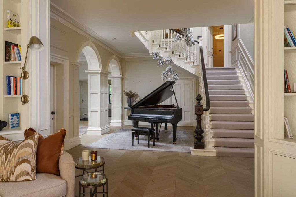 Property photo 2 of 5