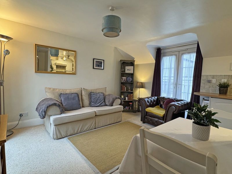 Property photo 3 of 17 Photo 14