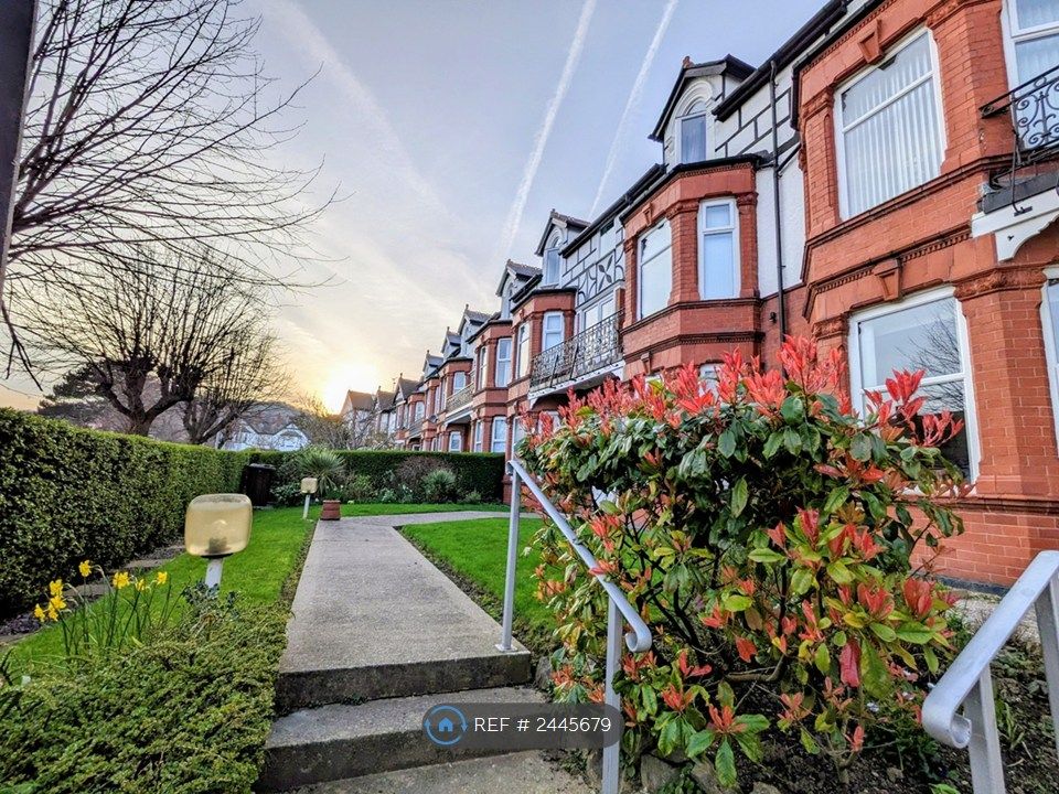 Property photo 1 of 20