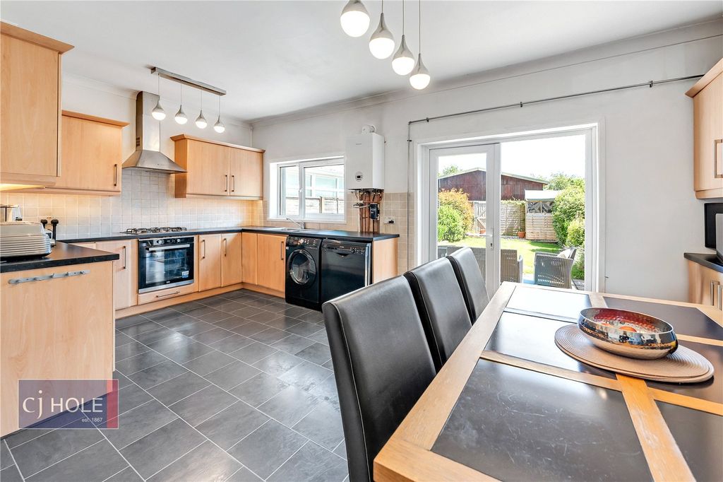 Property photo 1 of 19 Picture No. 40