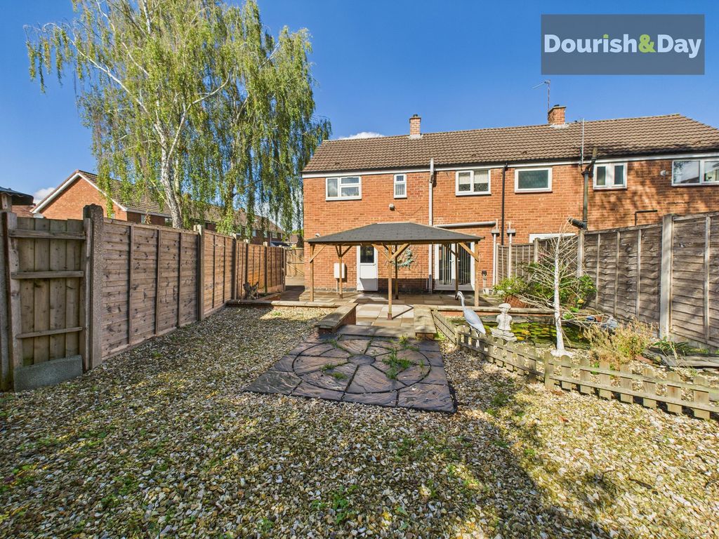 Property photo 3 of 11