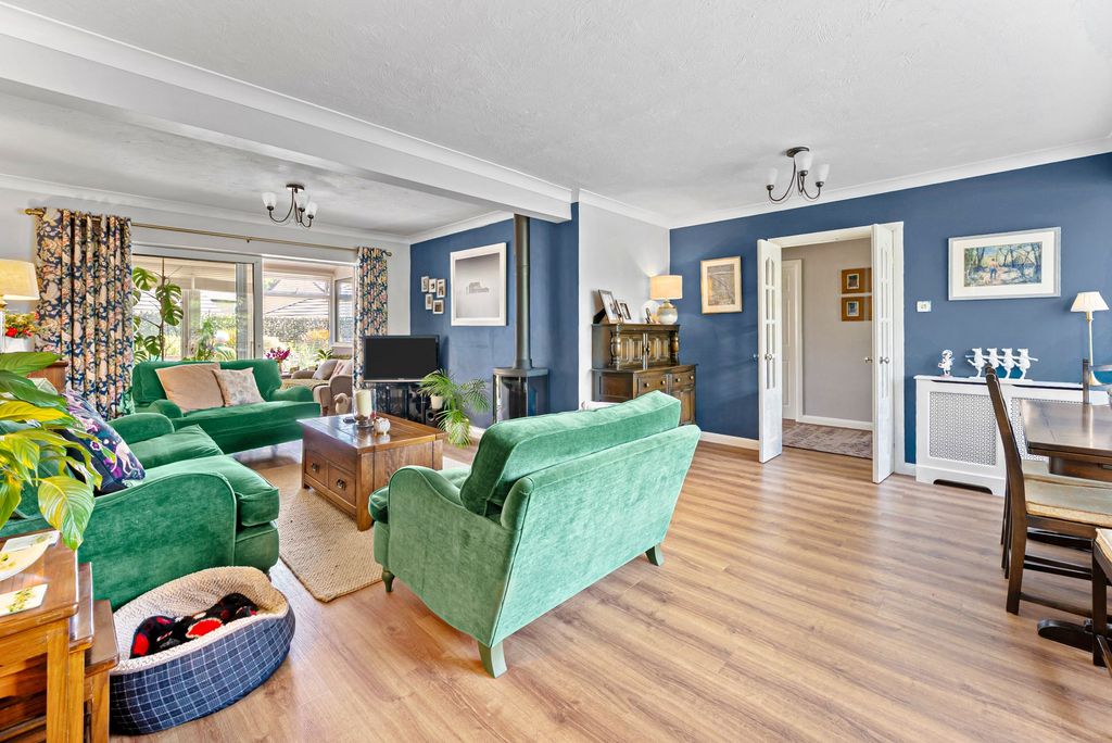 Property photo 3 of 30