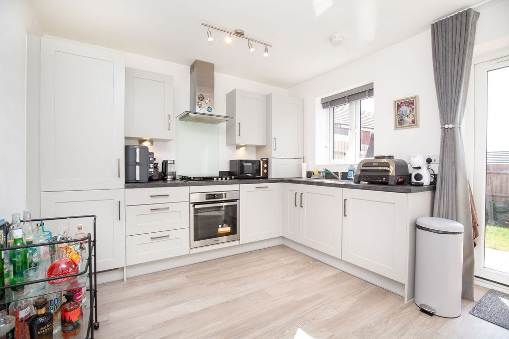 Property photo 2 of 16 Mw26-515