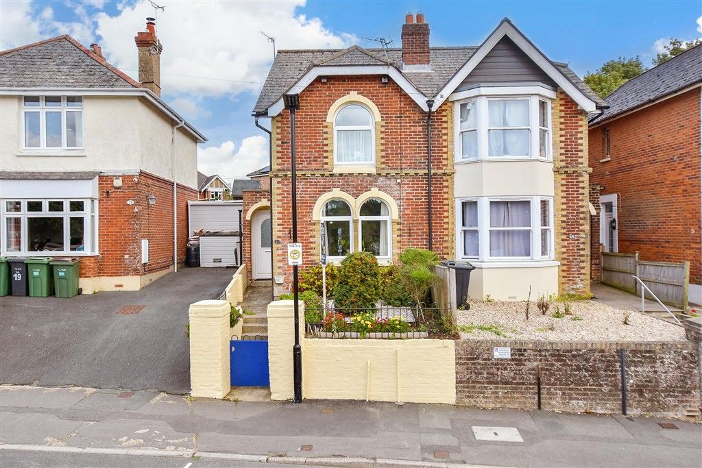 Property photo 2 of 13 External (Web)