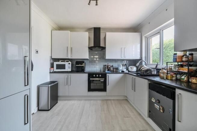 Property photo 3 of 9 Gallery