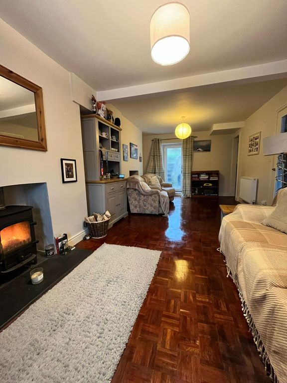 Property photo 2 of 21