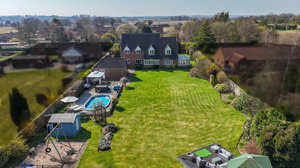 Property photo 3 of 48 3894019