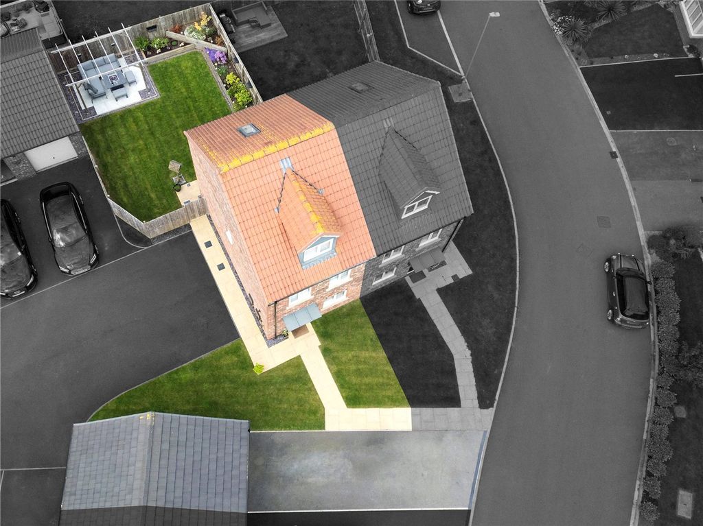 Property photo 2 of 19 Picture No. 06