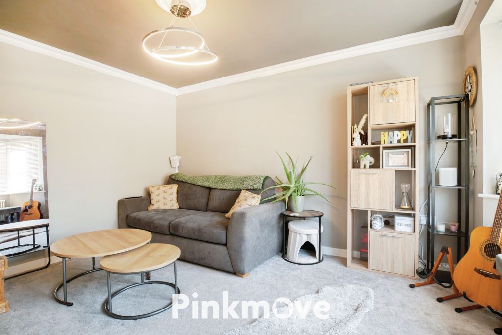 Property photo 3 of 22