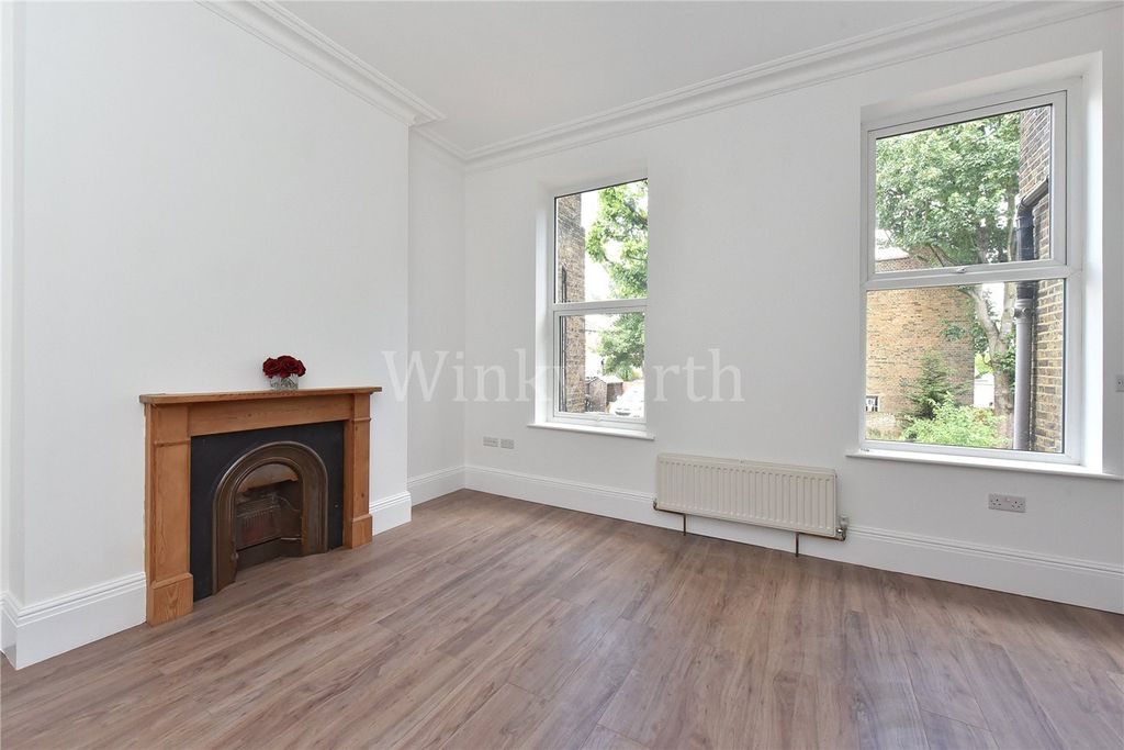 Property photo 3 of 13 Picture No. 05