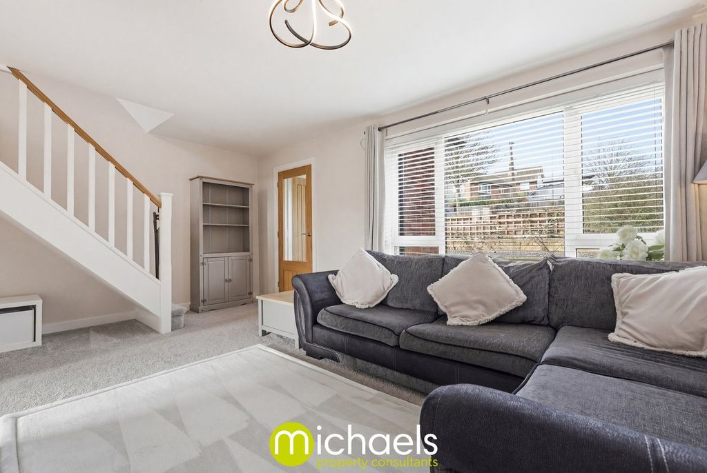 Property photo 3 of 19