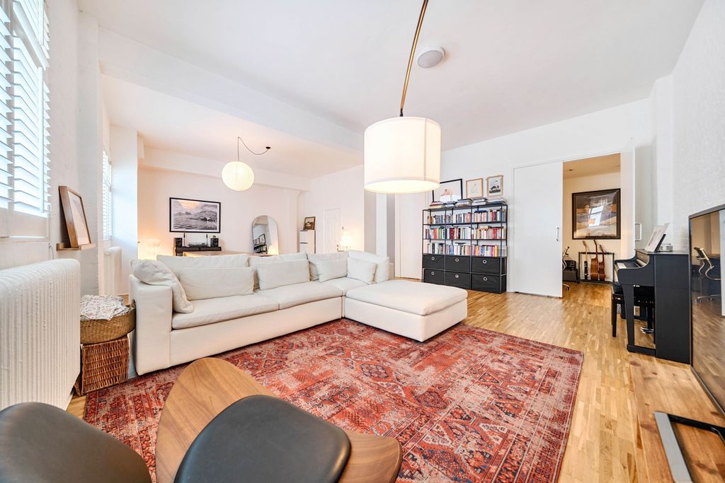 Property photo 3 of 15 1536063 (8)