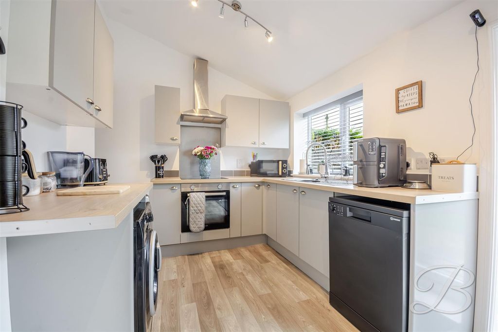 Property photo 3 of 42 Ccltd-8.Jpg