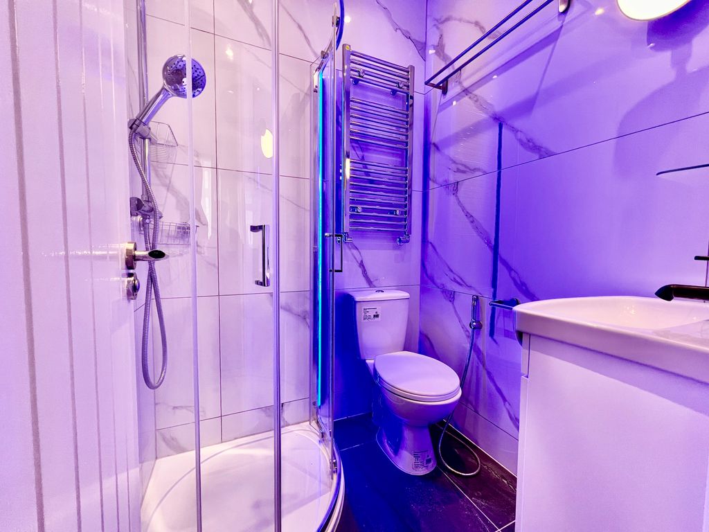 Property photo 3 of 3
