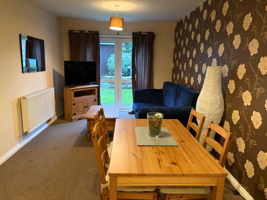 Property photo 2 of 5