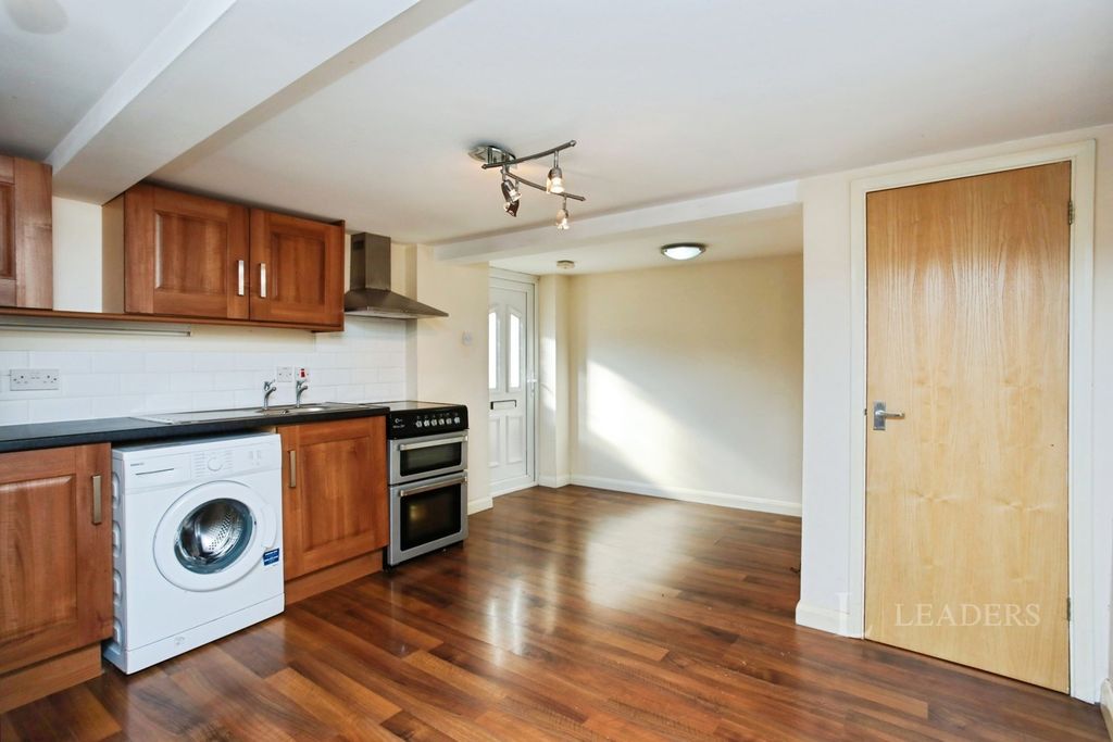 Property photo 2 of 14 Pbox-Img.Jpg