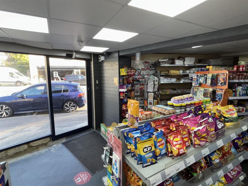 Property photo 1 of 5 Photo 0