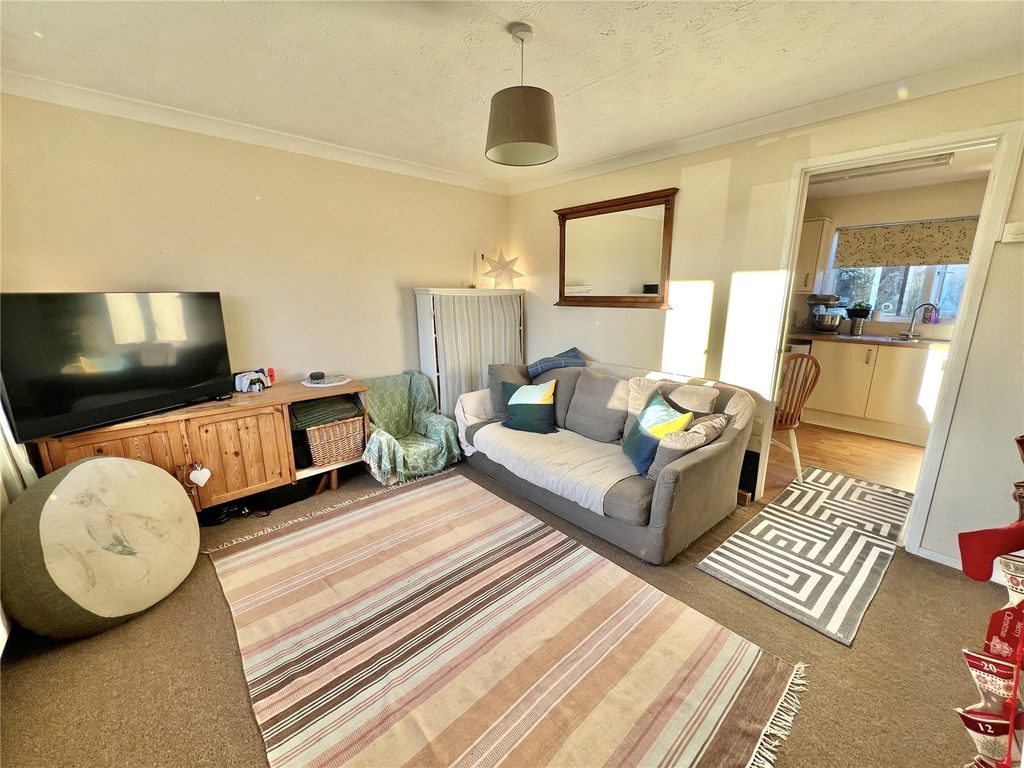 Property photo 2 of 10 Picture No. 03