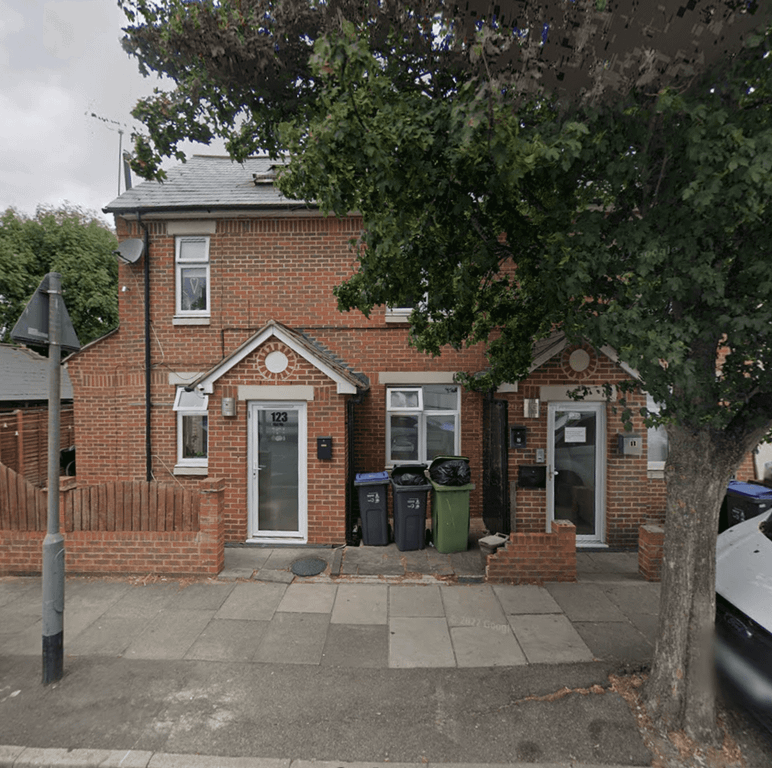 Property photo 3 of 4